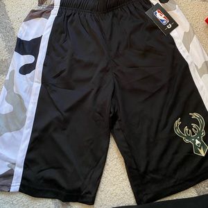 boys (Milwaukee bucks) basketball shorts